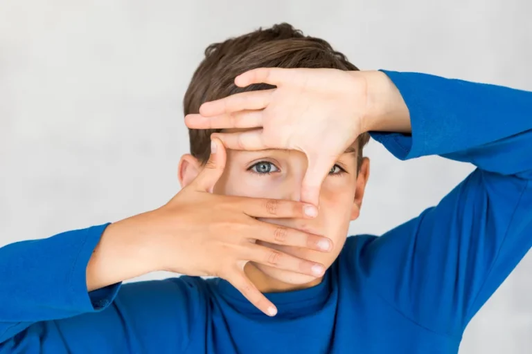 Menjaga Kesehatan Mata Dengan Pola Hidup Sehat Konsisten Dan Perawatan Tepat Sejak Usia Muda